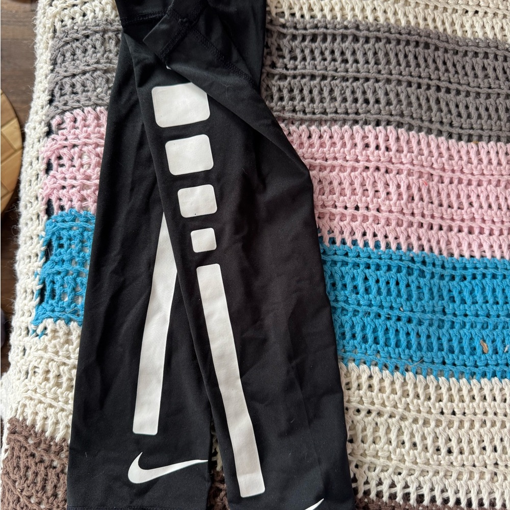Nike Pro Elite Sleeve (pair of two sleeves)